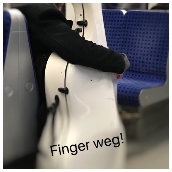 Finger weg!